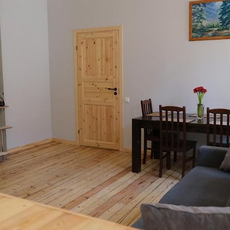 Classic 2-Room Apartment In Old Town Riga Bagian luar foto