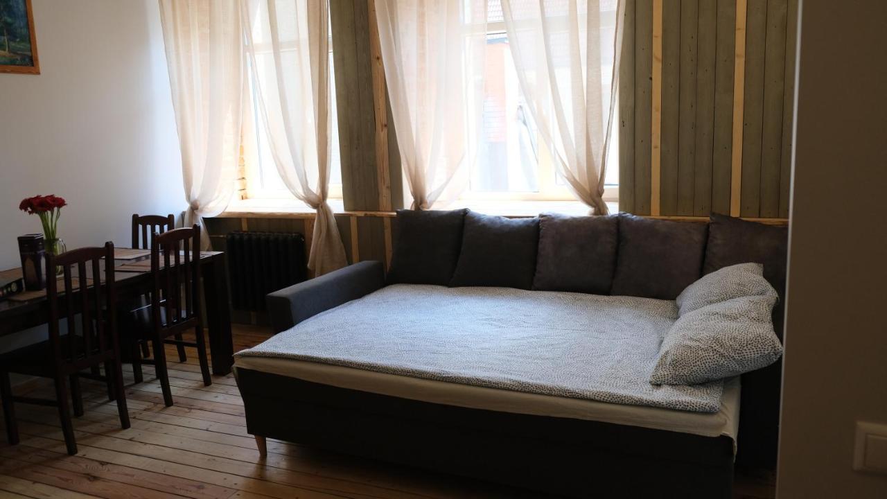 Classic 2-Room Apartment In Old Town Riga Bagian luar foto